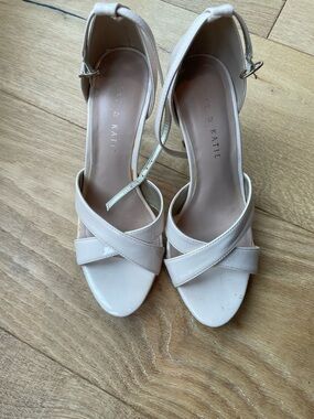 Kelly & Katie Beige Nude Strappy Cross-Strap High Heels Sandals